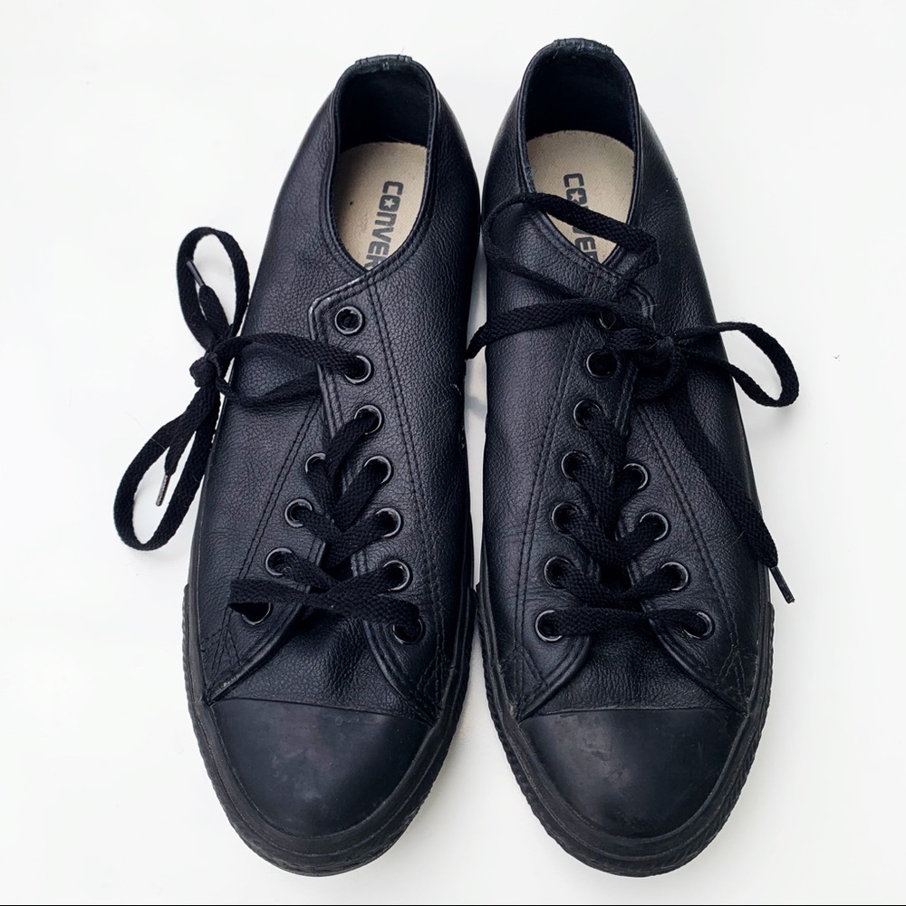 CONVERSE black leather. Size 11